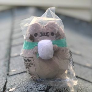 Summer ‘20 Pusheen Marshmallows Plush
